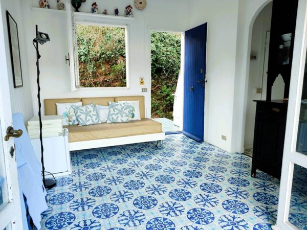 appartamento in vendita a Celle Ligure in zona Pecorile