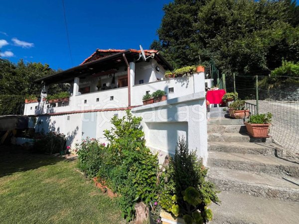 casa indipendente in vendita a Celle Ligure in zona Sanda