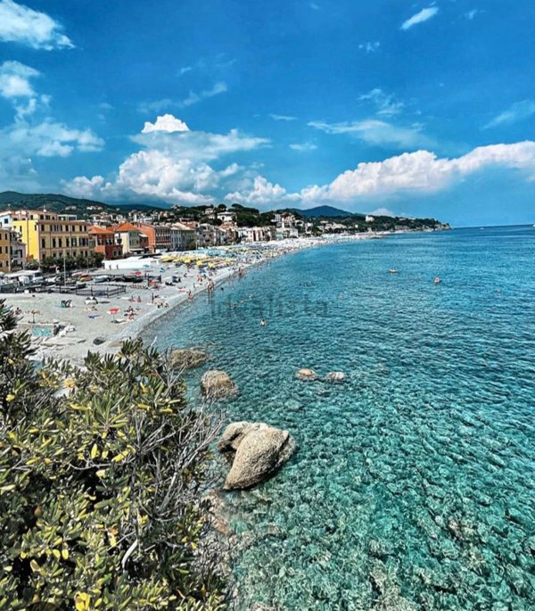 appartamento in vendita a Celle Ligure