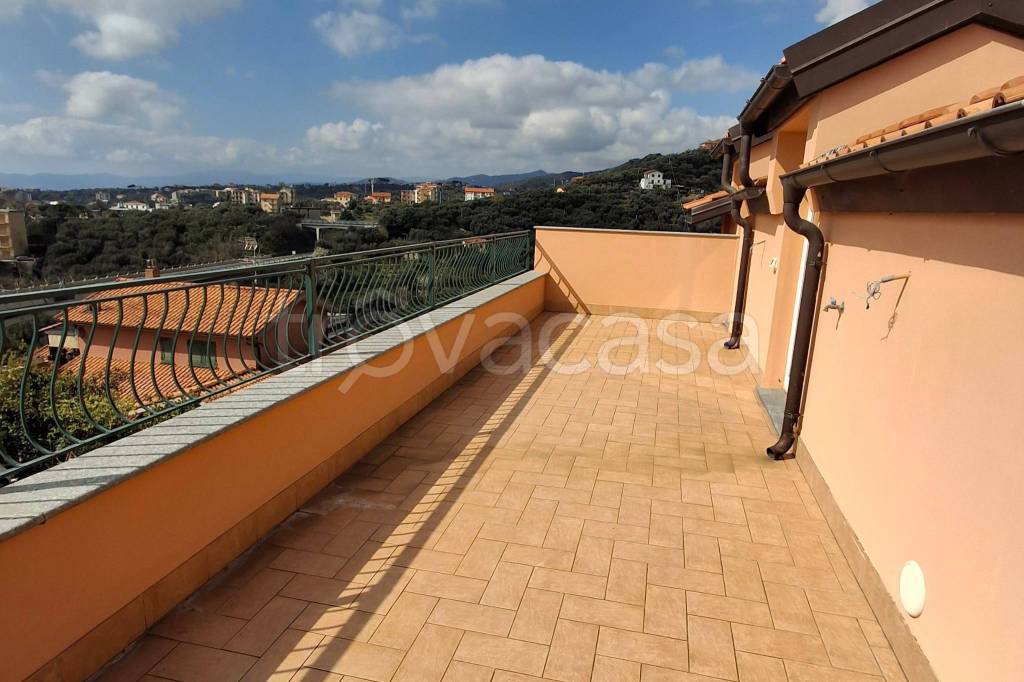 appartamento in vendita a Celle Ligure