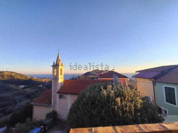 appartamento in vendita a Celle Ligure in zona Costa