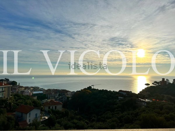 appartamento in vendita a Celle Ligure