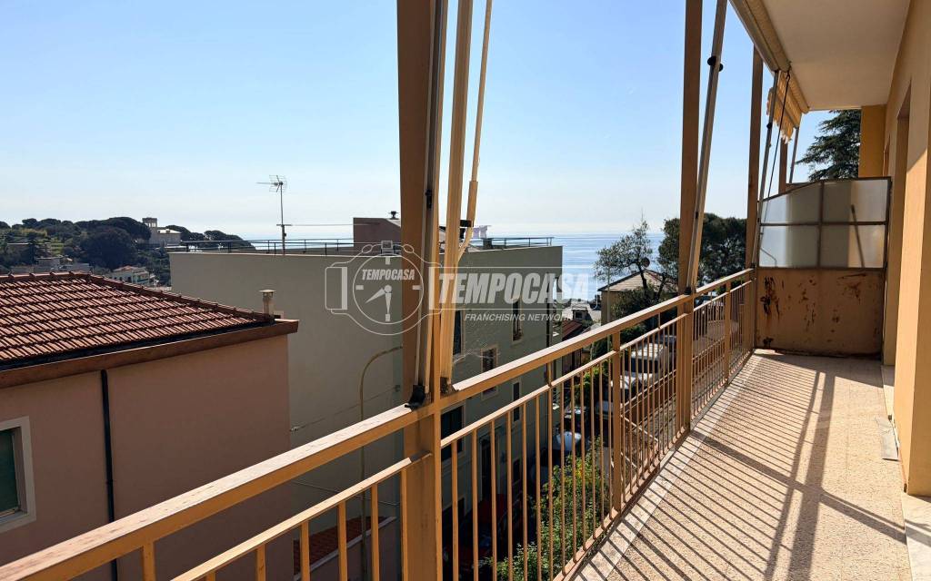 appartamento in vendita a Celle Ligure