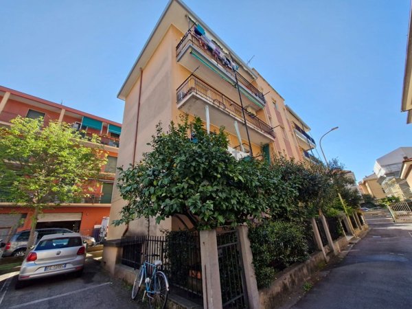 appartamento in vendita a Celle Ligure