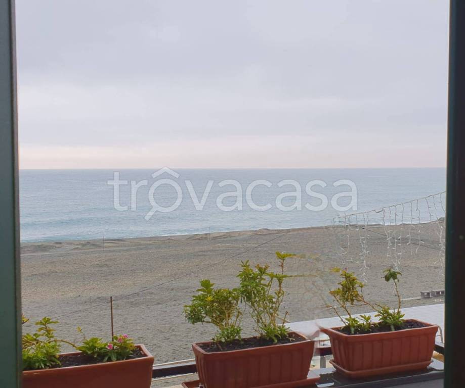 appartamento in vendita a Celle Ligure