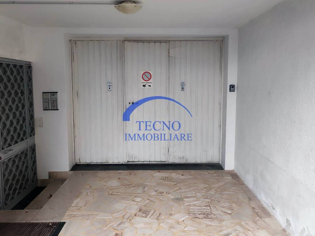 locale di sgombero in vendita a Celle Ligure in zona Costa