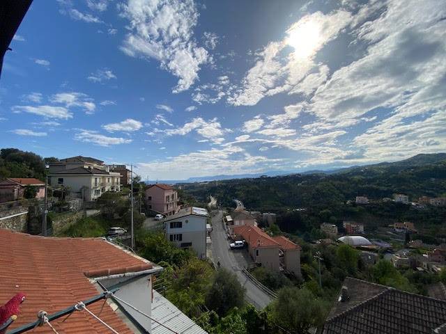 appartamento in vendita a Celle Ligure in zona Costa