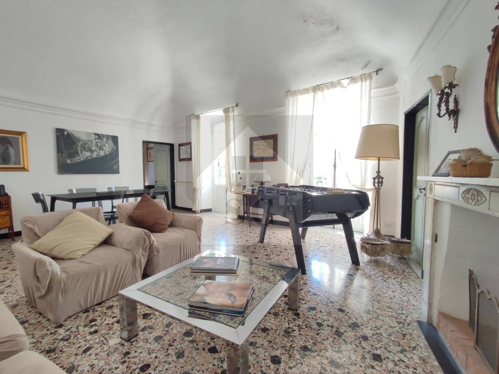 appartamento in vendita a Celle Ligure