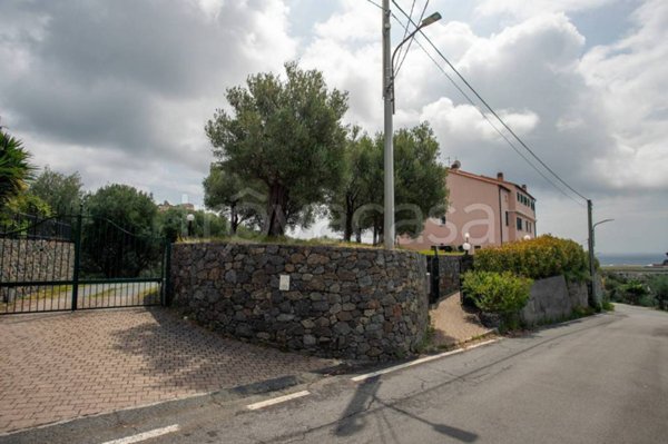 casa indipendente in vendita a Celle Ligure