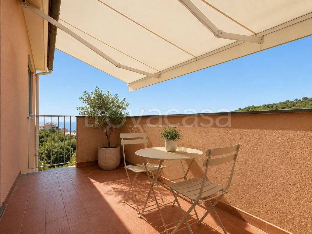 appartamento in vendita a Celle Ligure in zona Costa