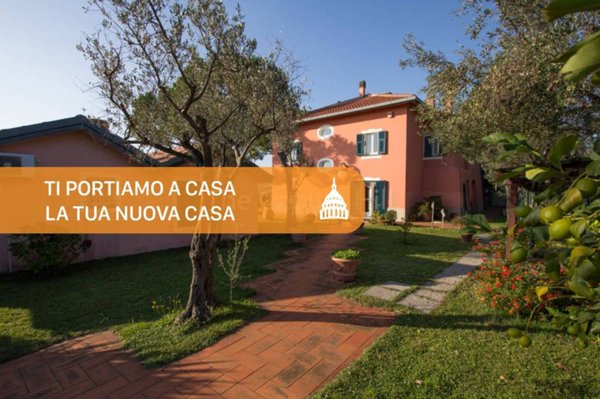 casa indipendente in vendita a Celle Ligure in zona Costa