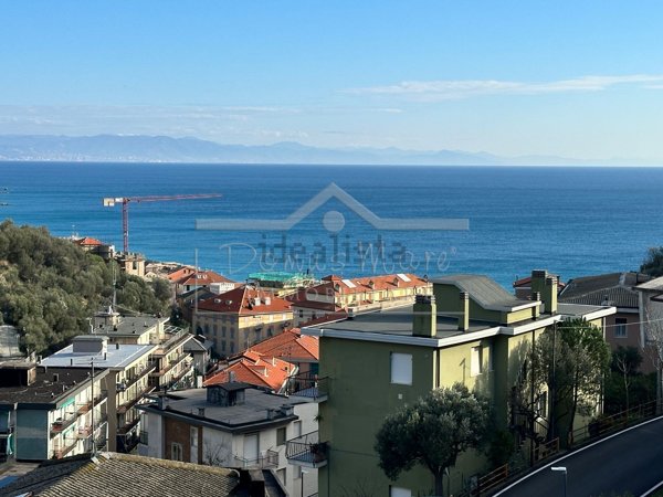 appartamento in vendita a Celle Ligure in zona Costa