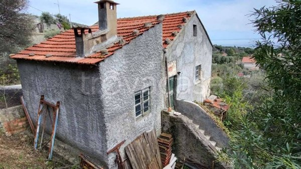 casale in vendita a Celle Ligure in zona Natta