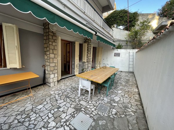 appartamento in vendita a Celle Ligure in zona Natta