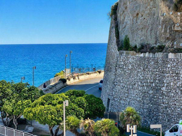 appartamento in vendita a Celle Ligure in zona Pecorile