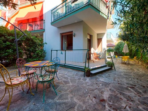 appartamento in vendita a Celle Ligure in zona Natta