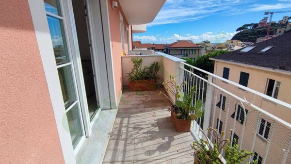appartamento in vendita a Celle Ligure in zona Costa