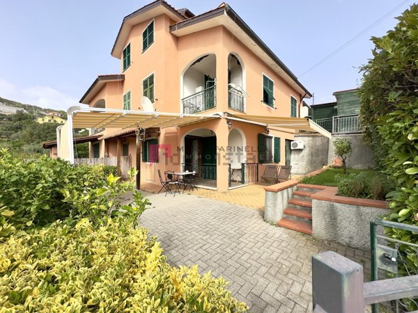 appartamento in vendita a Celle Ligure in zona Natta