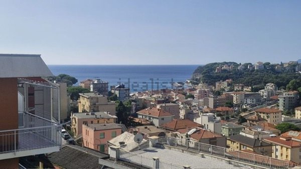 appartamento in vendita a Celle Ligure in zona Costa