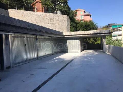 box auto in vendita a Celle Ligure