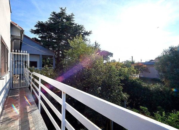 casa indipendente in vendita a Celle Ligure in zona Pecorile