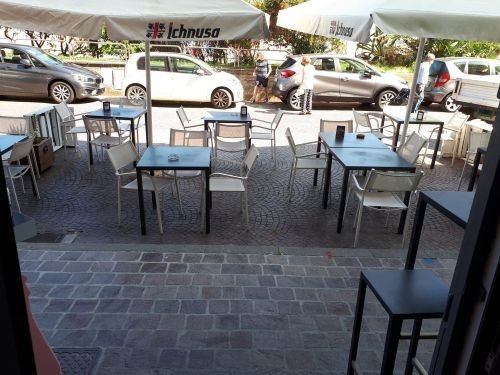esercizio commerciale in vendita a Celle Ligure