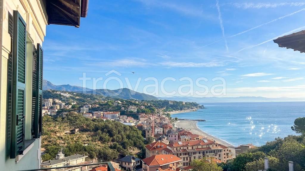 appartamento in vendita a Celle Ligure in zona Cassisi
