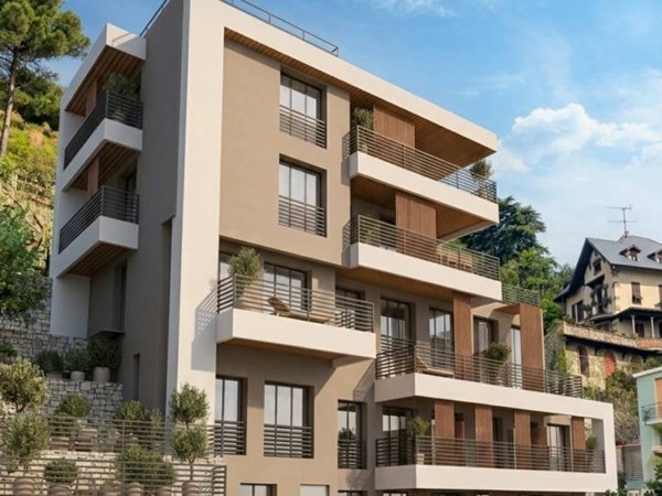 appartamento in vendita a Celle Ligure in zona Costa