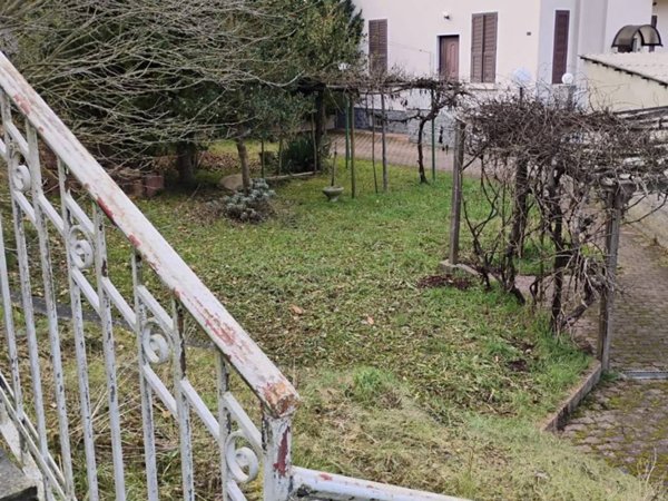appartamento in vendita a Cengio in zona Genepro