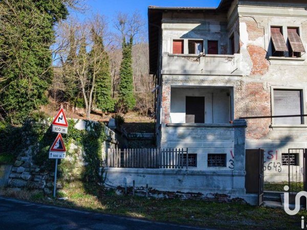 casa indipendente in vendita a Cengio in zona Genepro