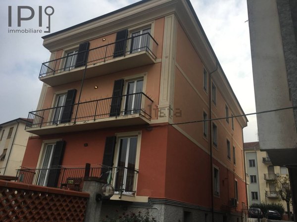 appartamento in vendita a Cengio in zona Costa
