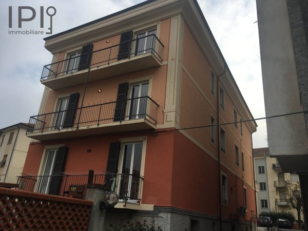 appartamento in vendita a Cengio in zona Costa