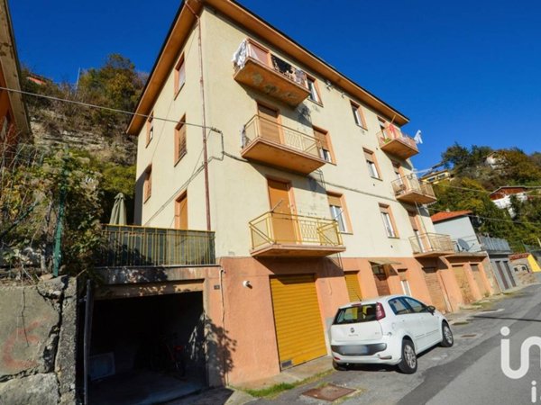 appartamento in vendita a Cengio in zona Genepro