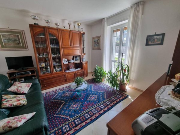 casa indipendente in vendita a Cengio in zona Bormida