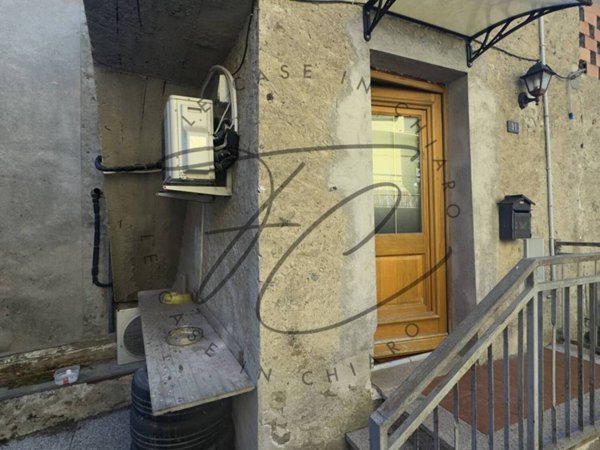 casa indipendente in vendita a Cengio in zona Genepro