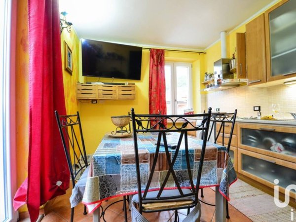 appartamento in vendita a Cengio in zona Genepro