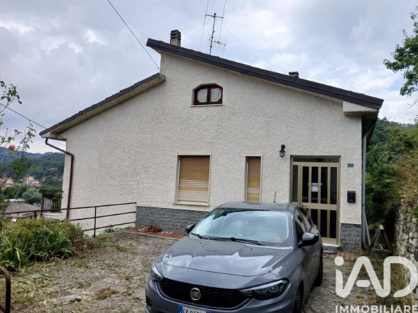 casa indipendente in vendita a Cengio in zona Bormida