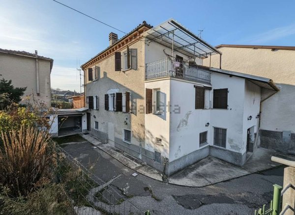 casa indipendente in vendita a Cengio in zona Rocchetta
