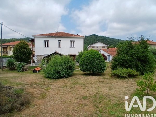 casa indipendente in vendita a Cengio in zona Genepro