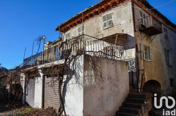 casa indipendente in vendita a Cengio