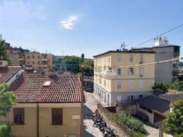 casa indipendente in vendita a Ceriale