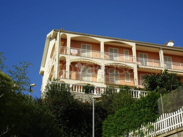 appartamento in vendita a Ceriale
