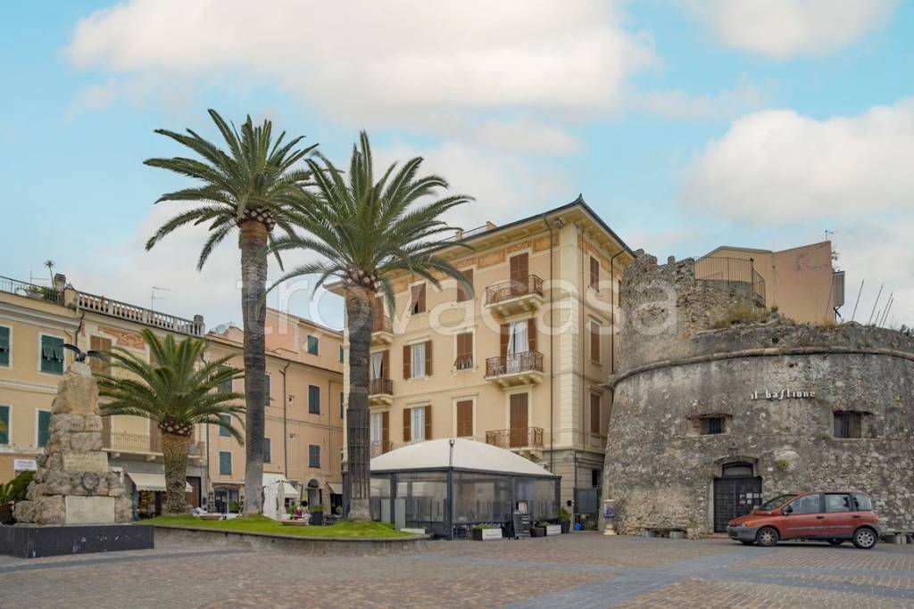 appartamento in vendita a Ceriale