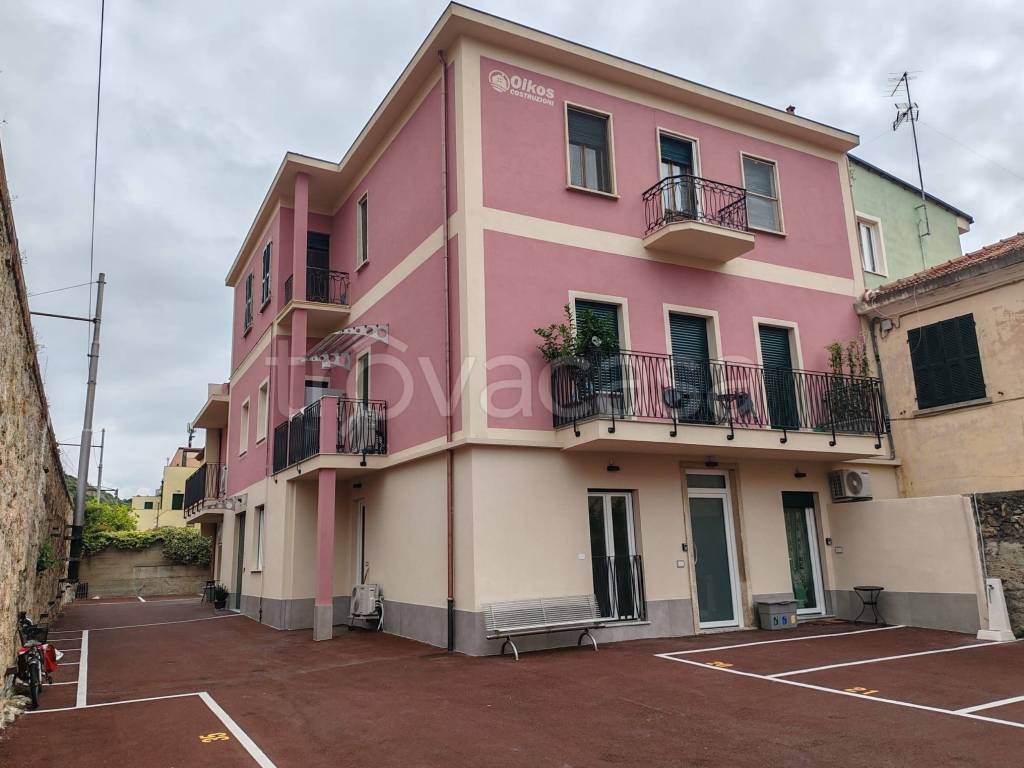 appartamento in vendita a Ceriale
