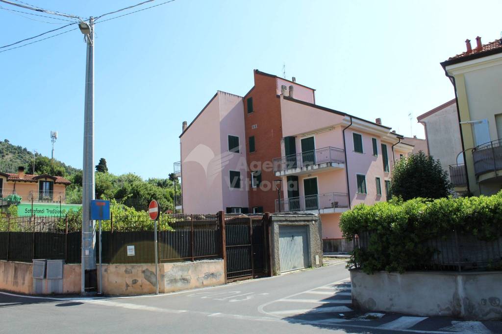 appartamento in vendita a Ceriale