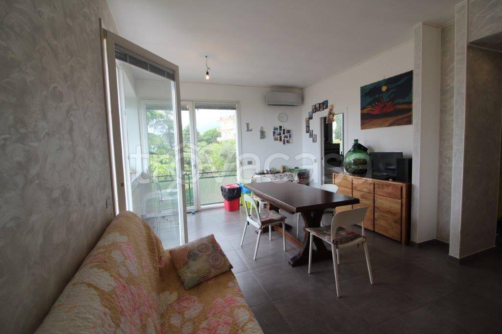 appartamento in vendita a Ceriale