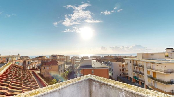 appartamento in vendita a Ceriale