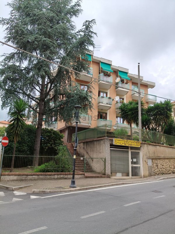 appartamento in vendita a Ceriale