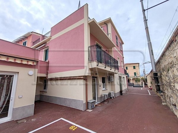 appartamento in vendita a Ceriale