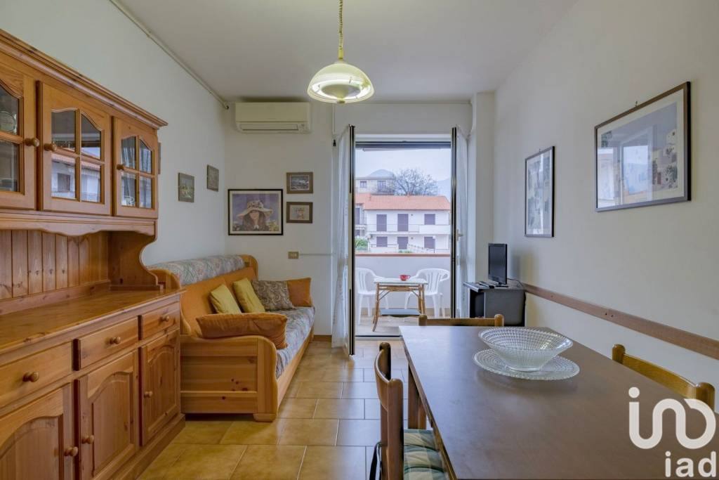 appartamento in vendita a Ceriale